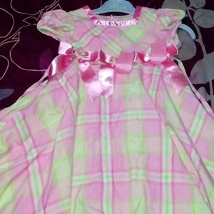 Girl dress